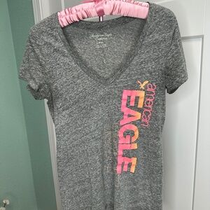 American Eagle Outfitters pink/ Gray Fitted Short Sleeve Tee MEDIUM